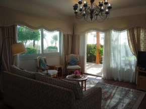 Stupenda villa nel verde sul mar R23130